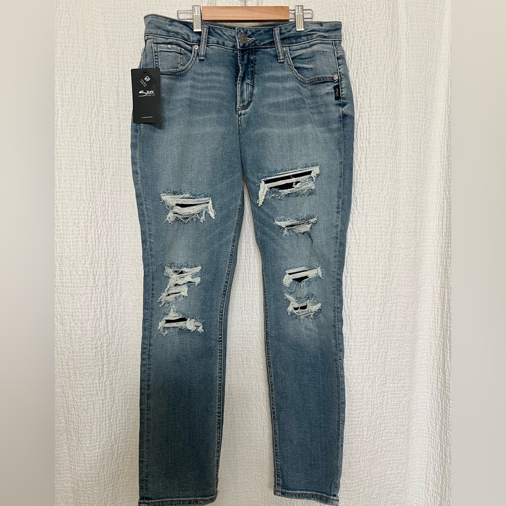 Nwt Women’s Silver Jeans Light Blue Distressed Boyfriend Mid Rise Jeans
